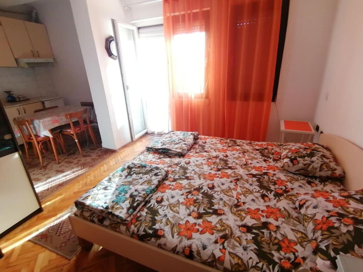 Hostel Valentin Ohrid Extérieur photo