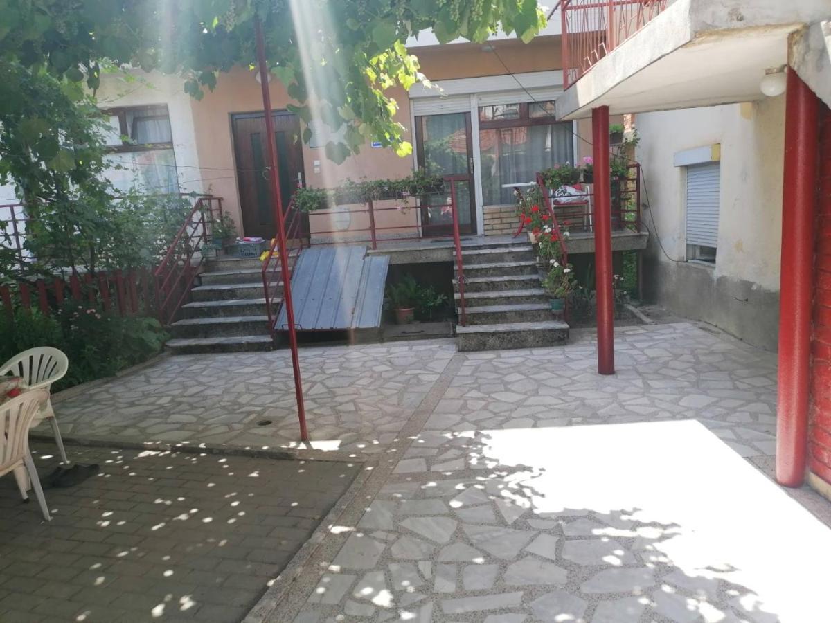 Hostel Valentin Ohrid Extérieur photo