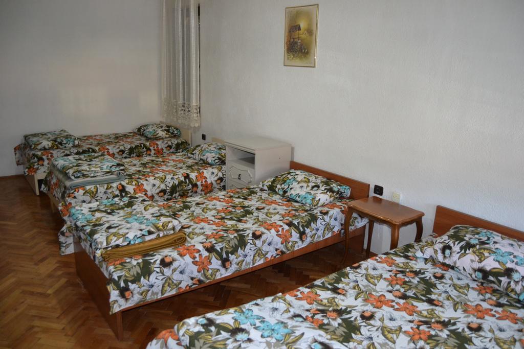 Hostel Valentin Ohrid Extérieur photo