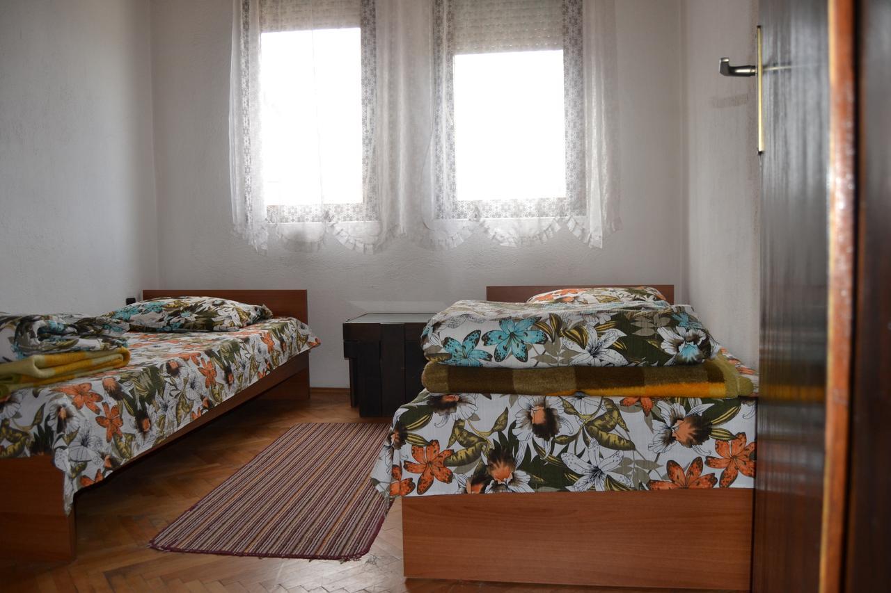 Hostel Valentin Ohrid Extérieur photo