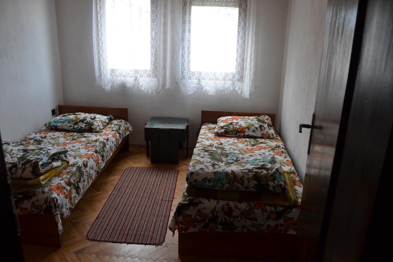 Hostel Valentin Ohrid Extérieur photo