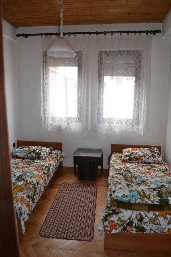Hostel Valentin Ohrid Extérieur photo