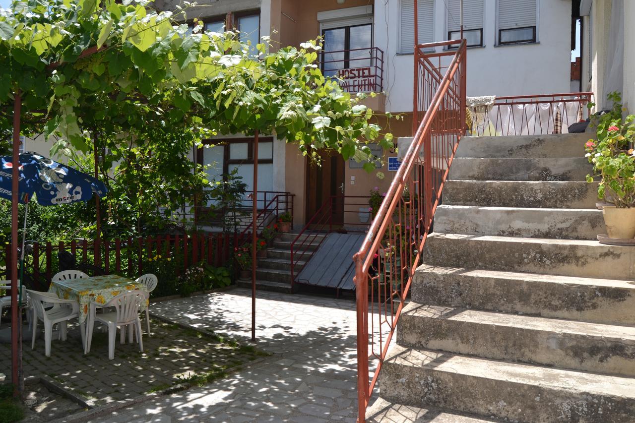 Hostel Valentin Ohrid Extérieur photo